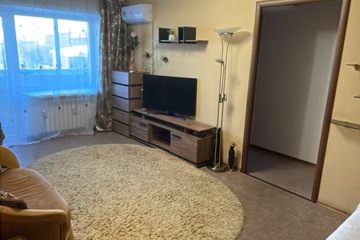 2-к квартира, 42 м², 4/5 эт.